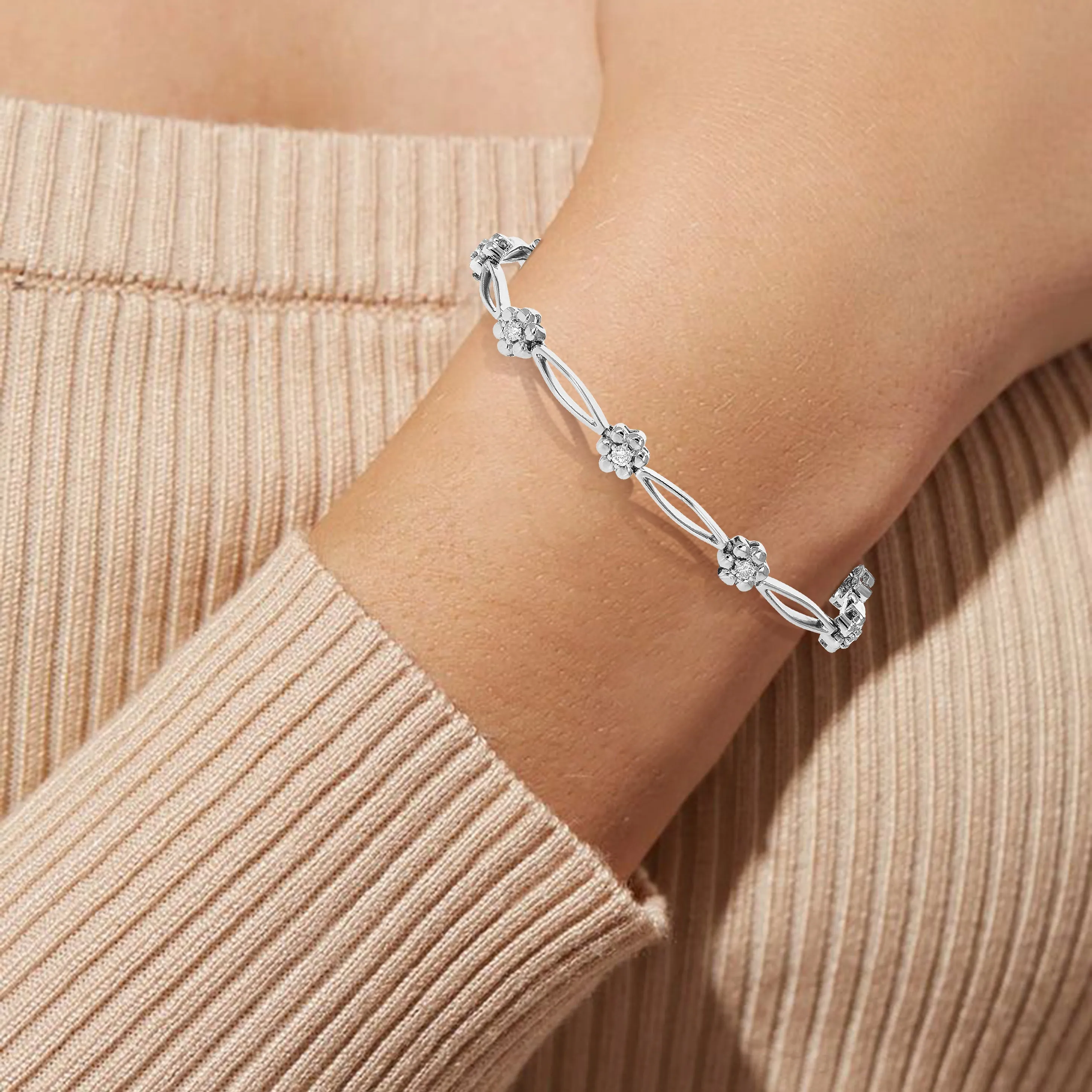 1/2 cttw Floral Diamond Station Tennis Bracelets 10K White Gold