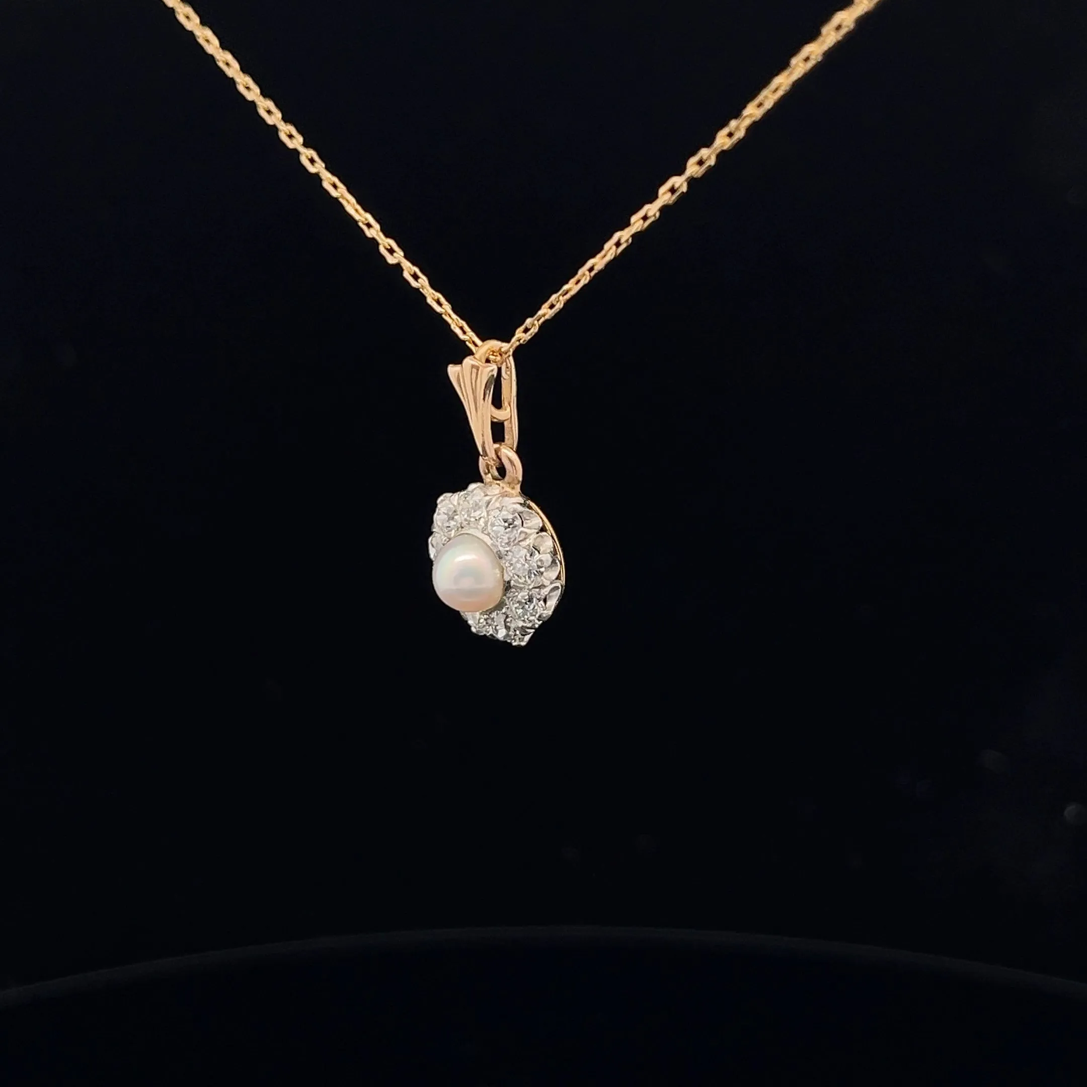 14k Yellow Gold .50ct F VS2 Round Diamond and Fresh Water White Pearl Vintage  Necklace