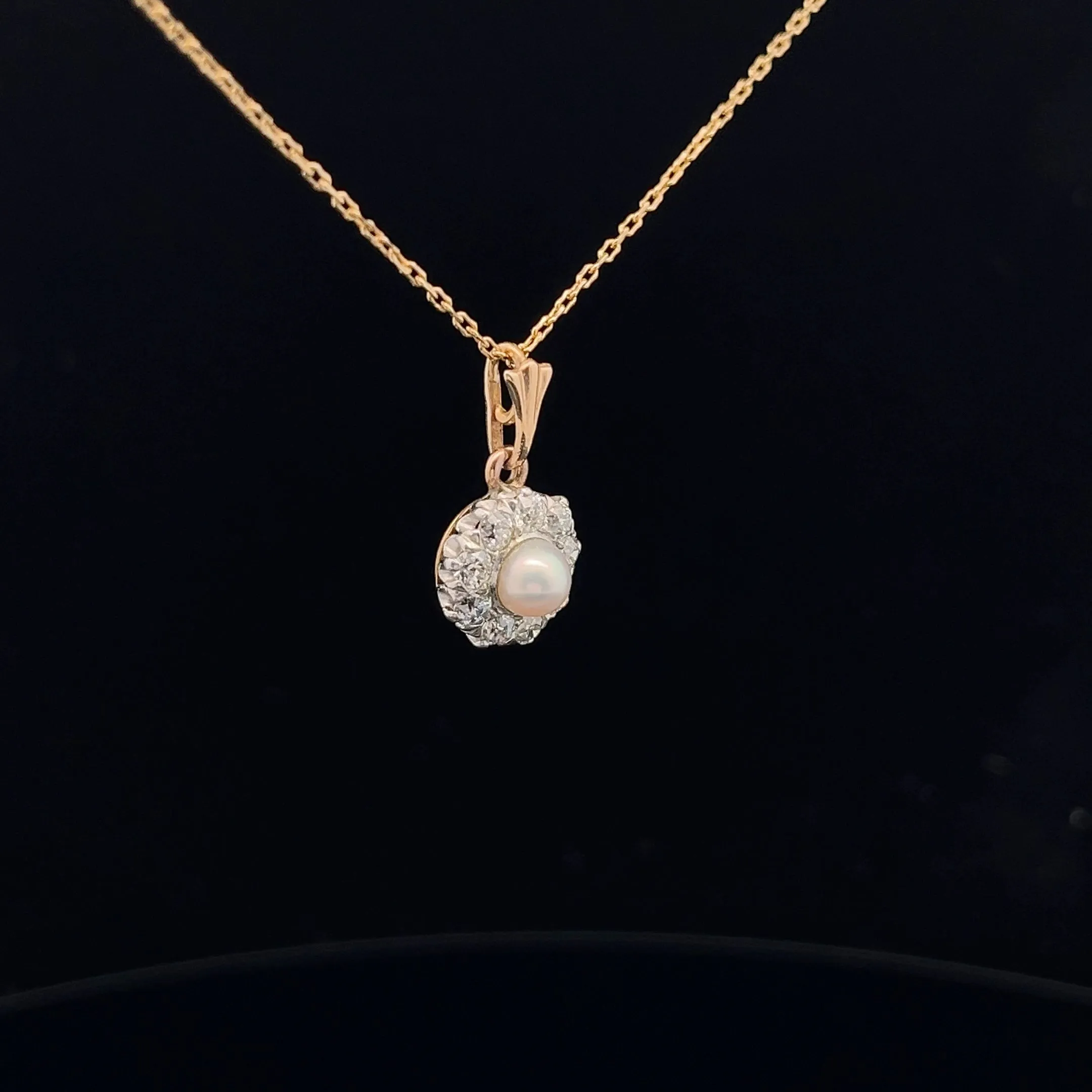 14k Yellow Gold .50ct F VS2 Round Diamond and Fresh Water White Pearl Vintage  Necklace