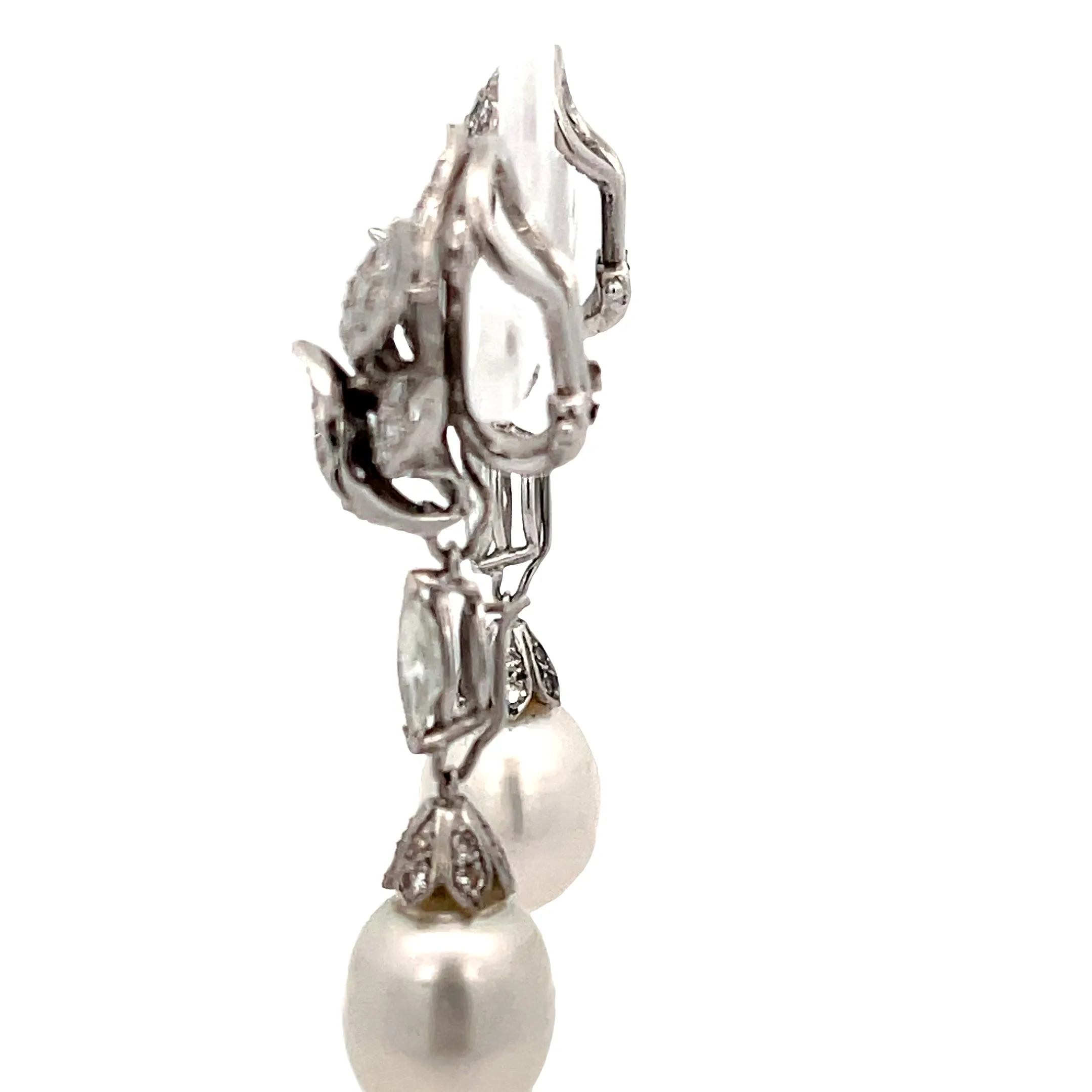 18k White Gold 1.25ct G VS2 Round Diamond and Freshwater White 16mm Pearl Drop earrings