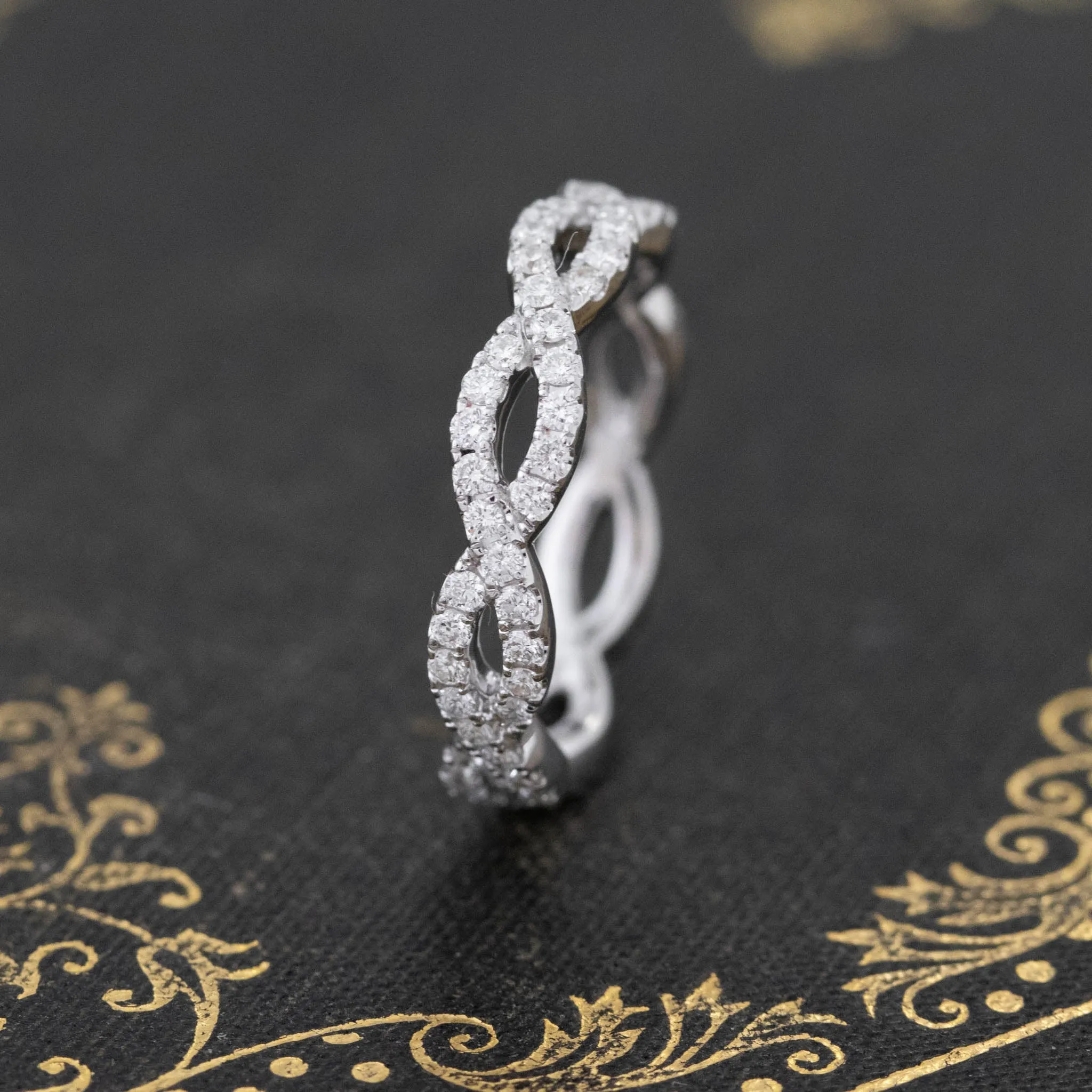.80ctw Diamond Twist Eternity Band