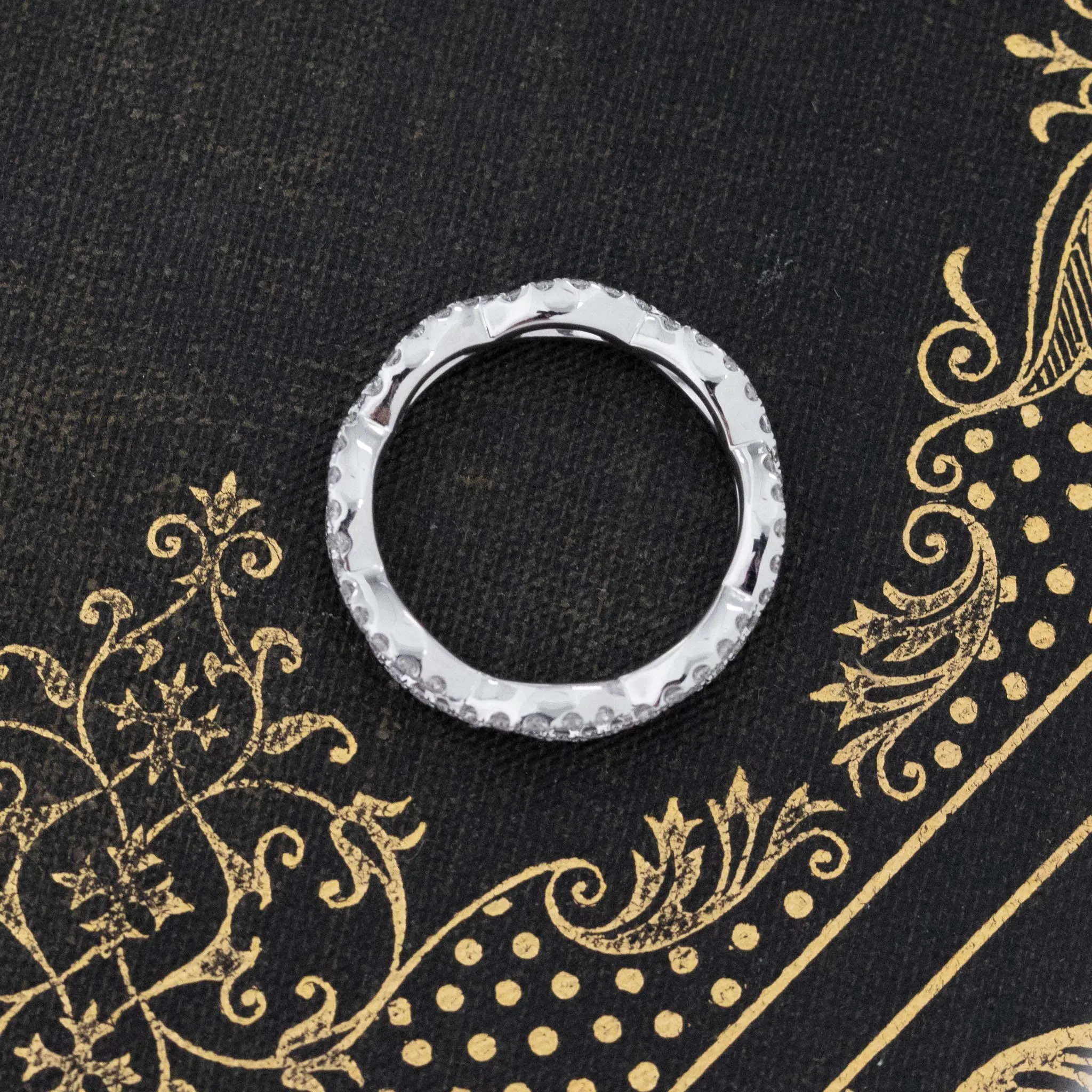 .80ctw Diamond Twist Eternity Band