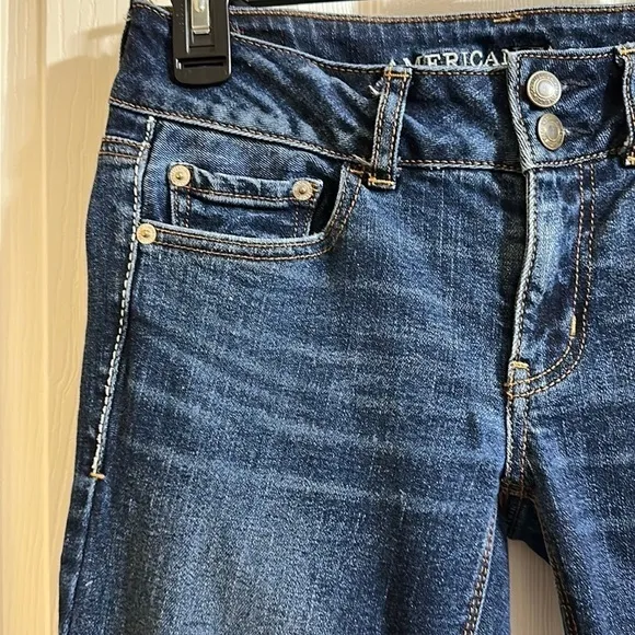 American Eagle Vintage Flare Low Rise Artist Jeans, Wide Leg, Dark Wash, Size 0