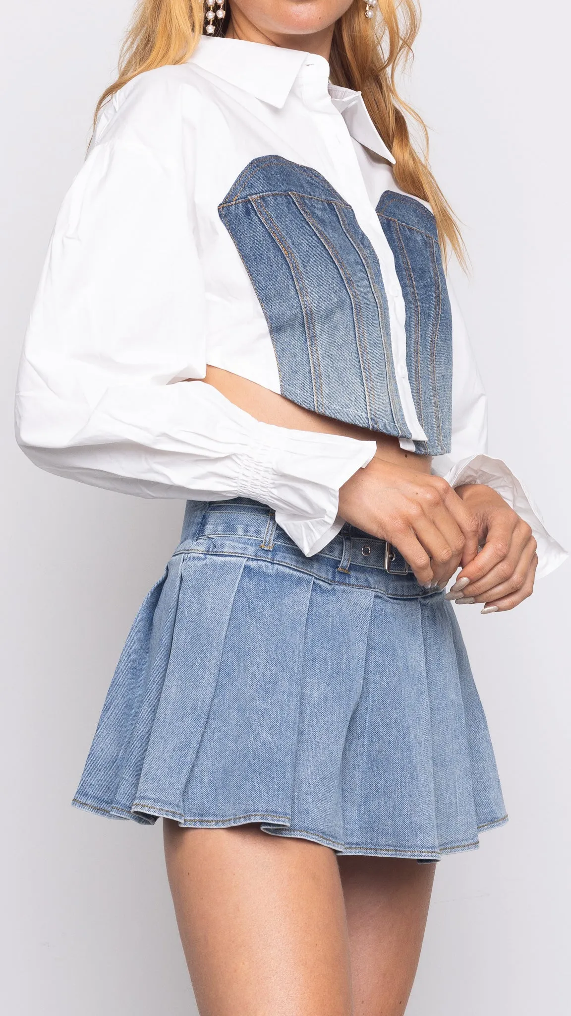 Ani button down top