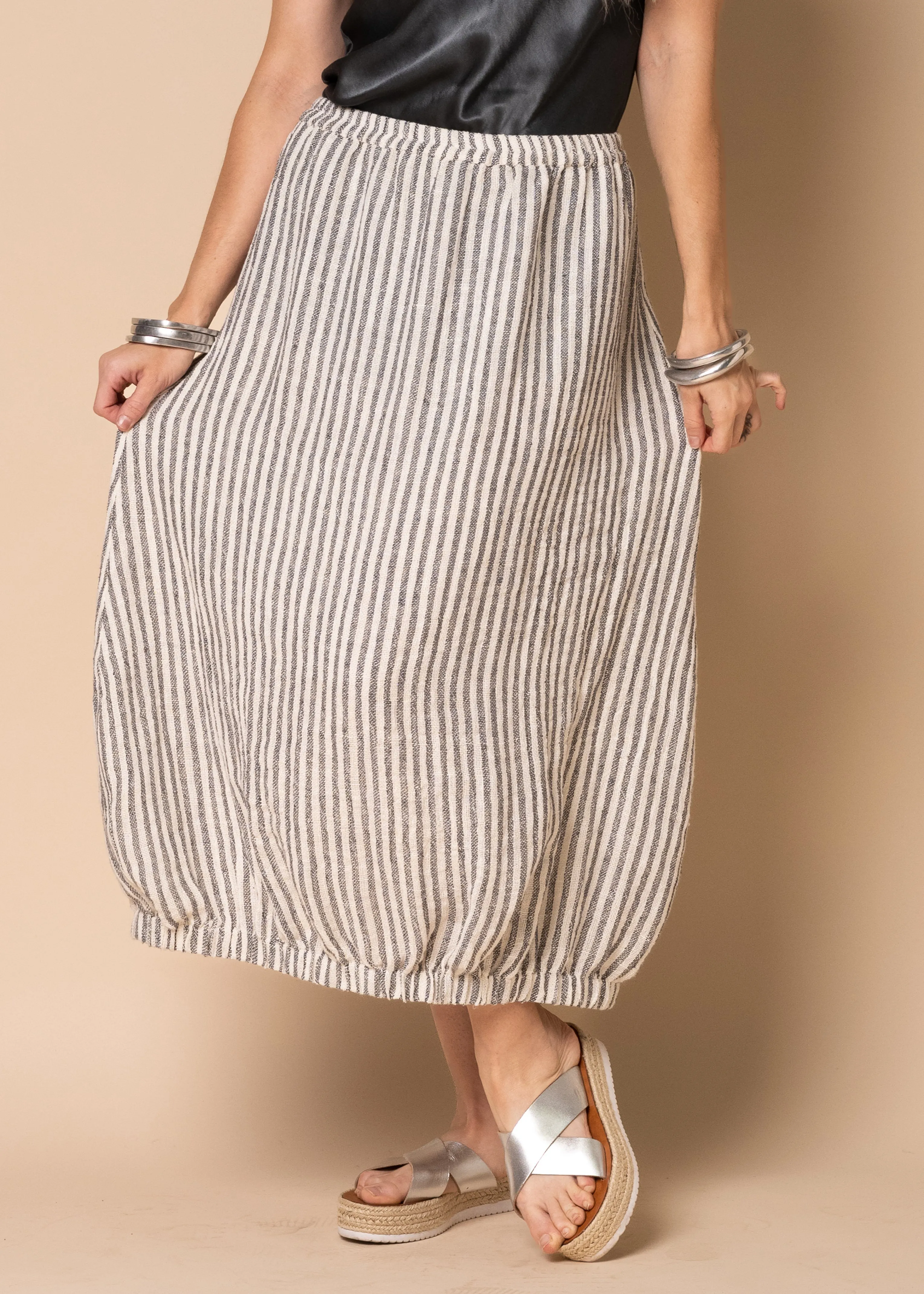 Clover Skirt in Onyx