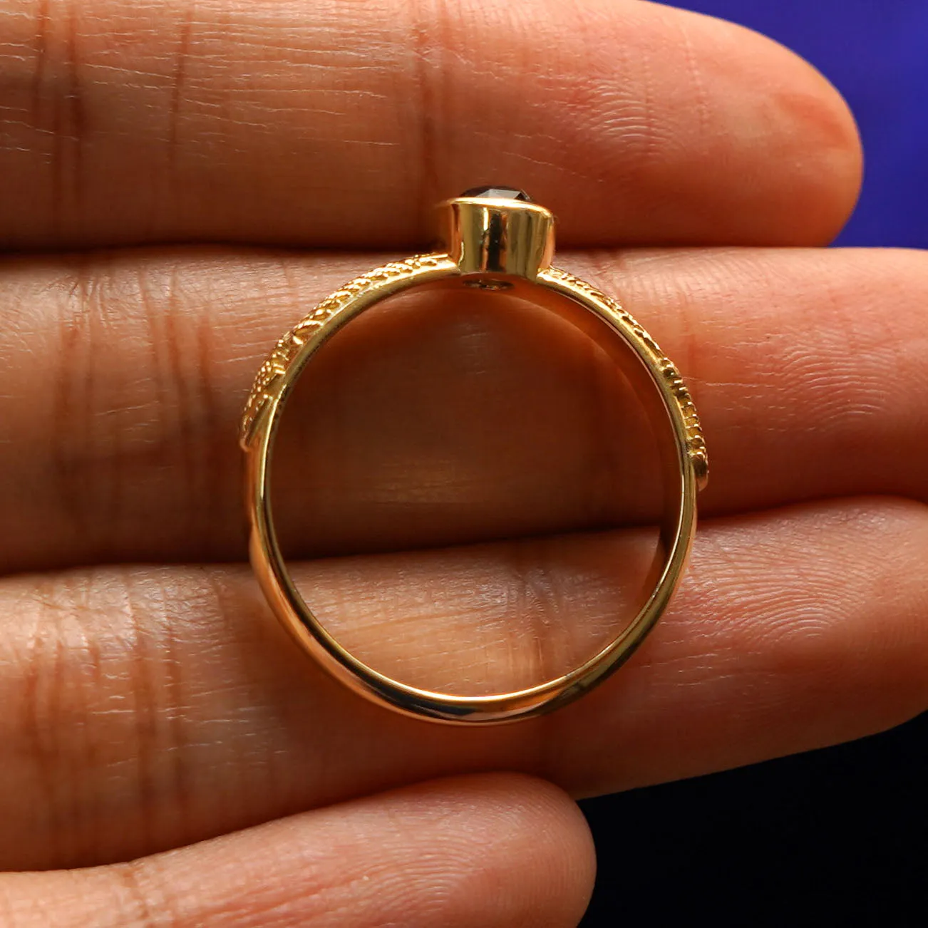 Dark Green Sapphire Pine Ring