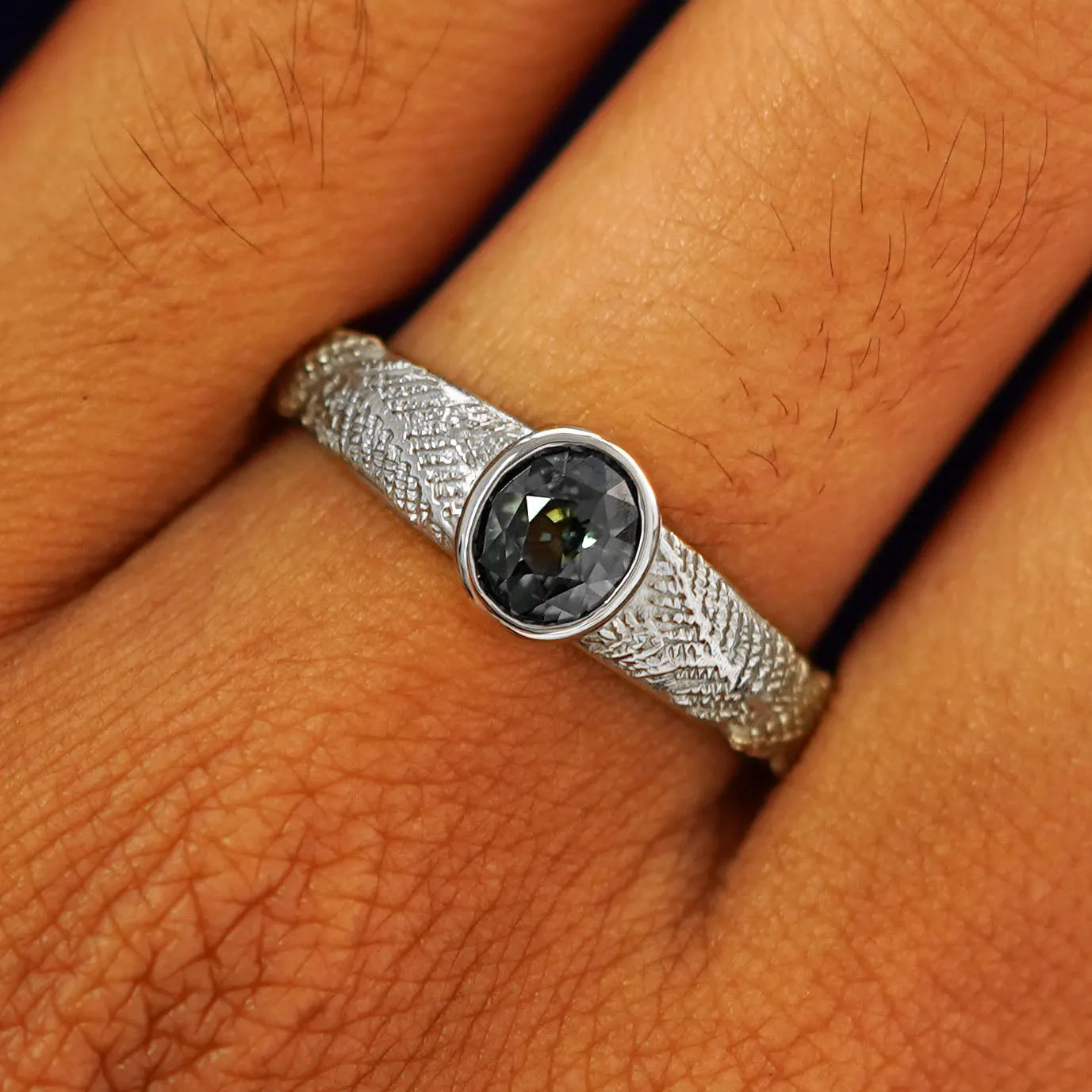 Dark Green Sapphire Pine Ring
