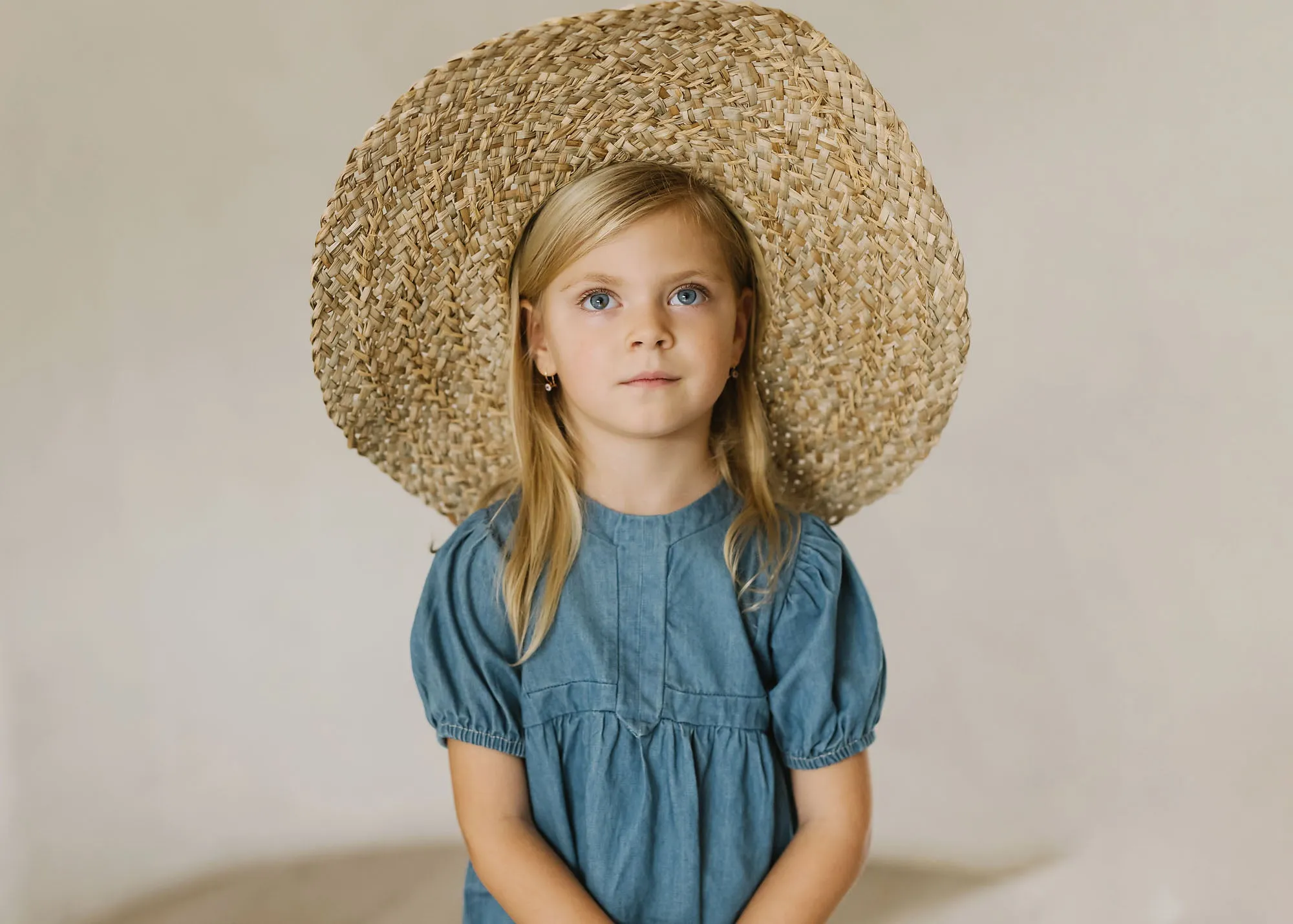 DENIM TENCEL PANEL DRESS SHORT SLEEVE