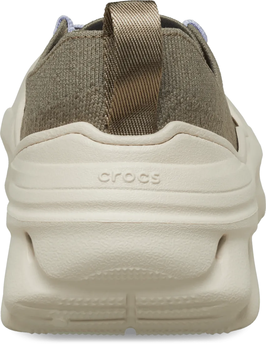 Echo Surge Sneaker
