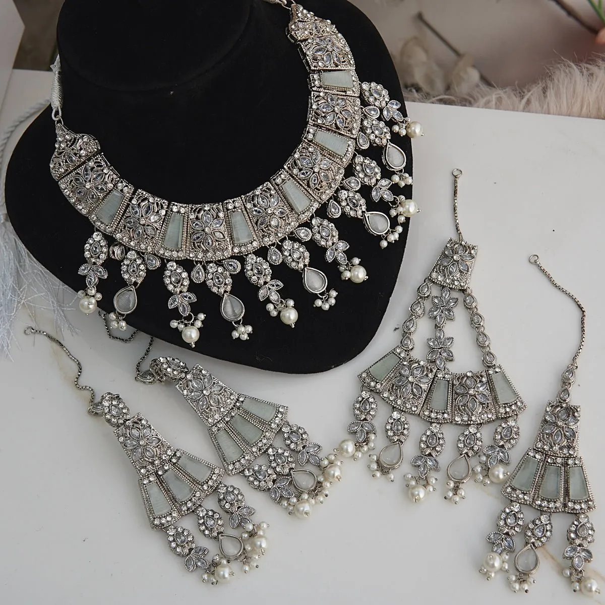 Egyptian Antique Gold Brides Set