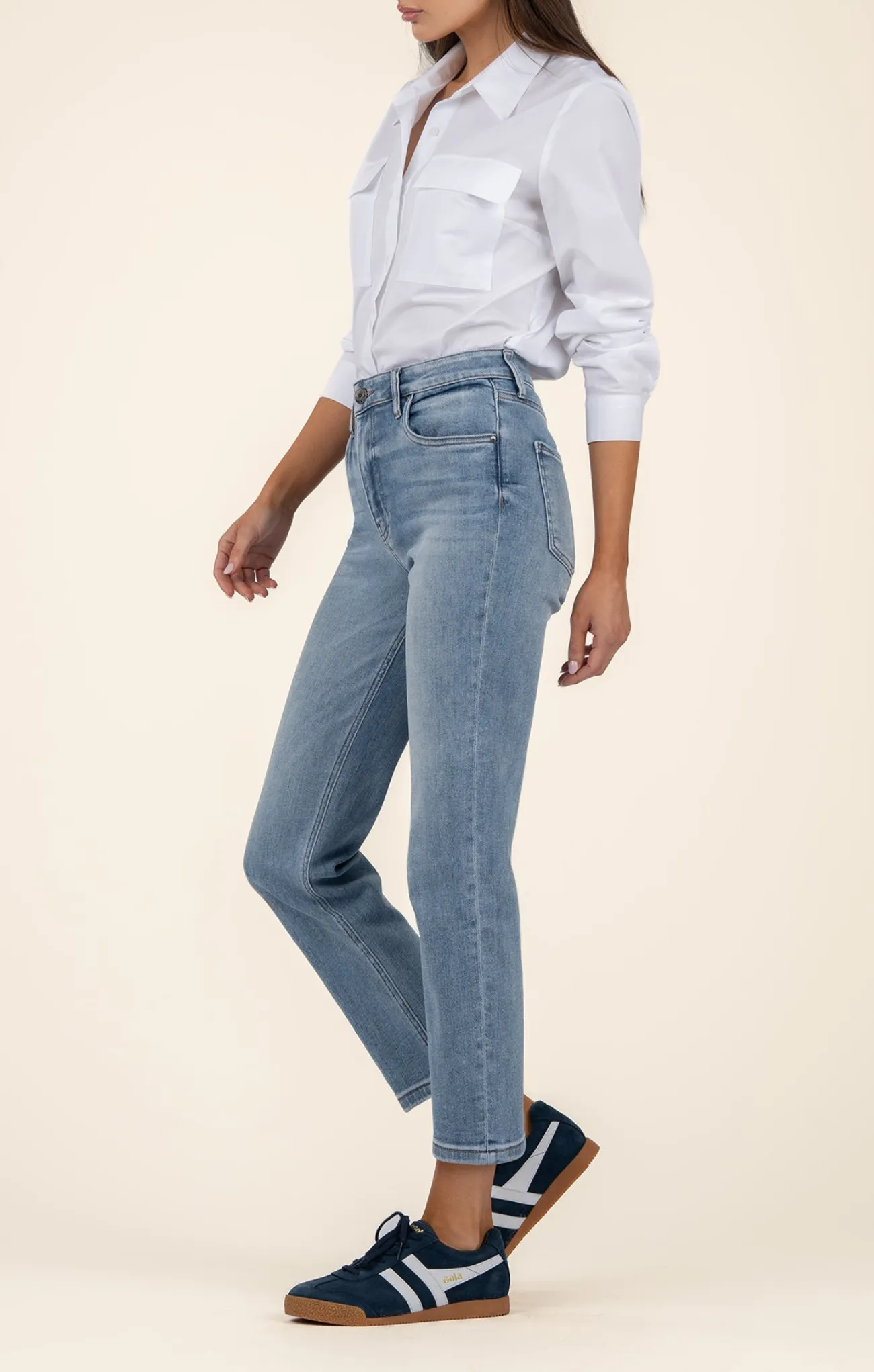 Elizabeth High Rise Crop Straight