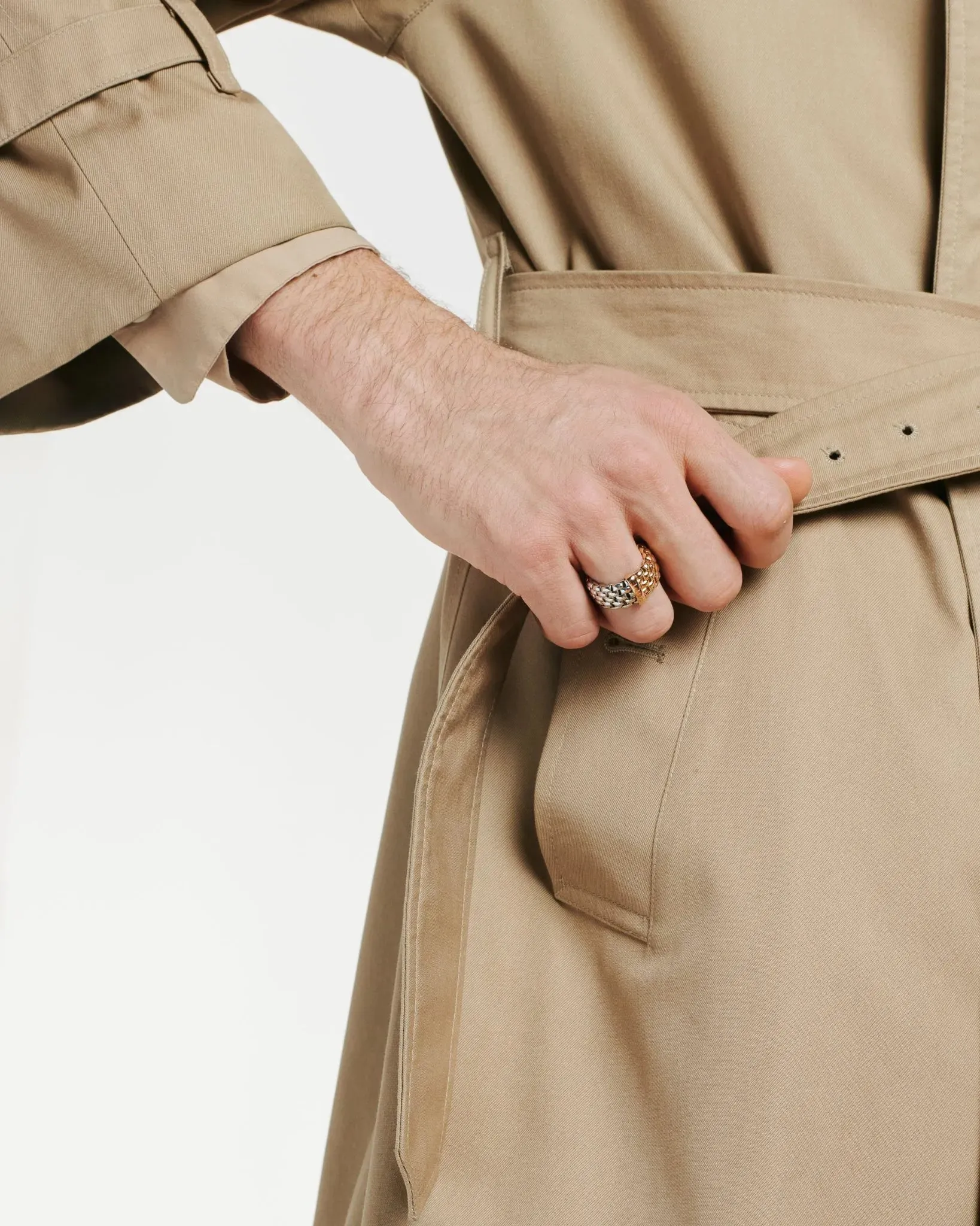 Essentials Collection Bicolour Flex'it ring with oval mesh by Fope