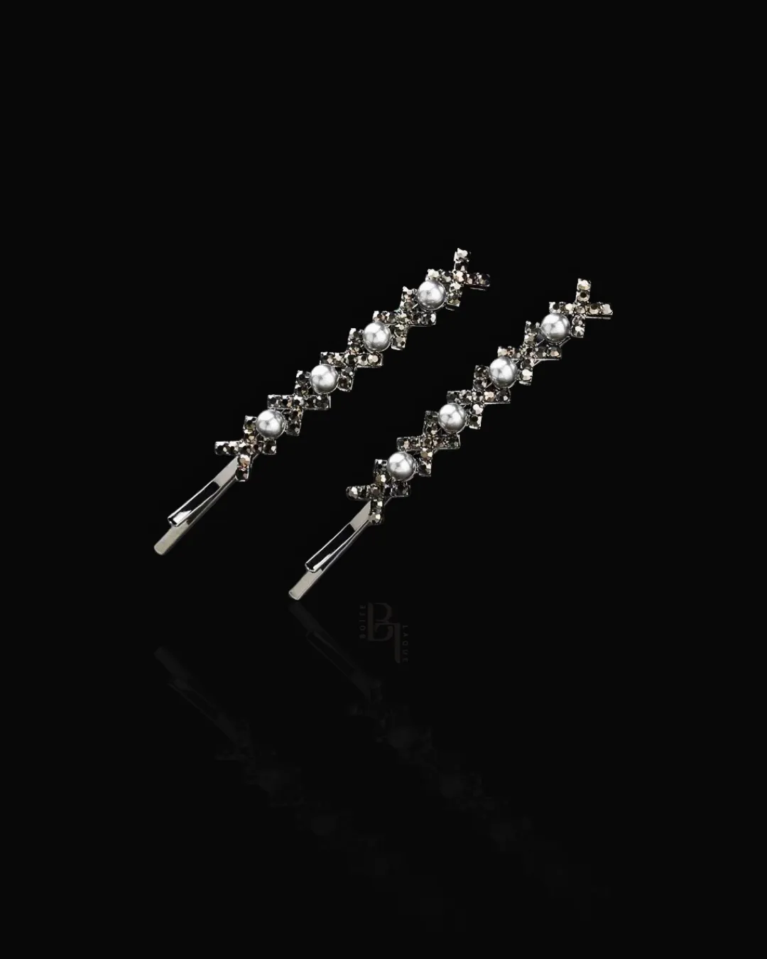 Fine Crystal Pearl Bobby Pin Set
