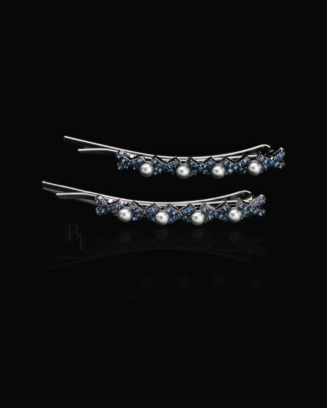 Fine Crystal Pearl Bobby Pin Set