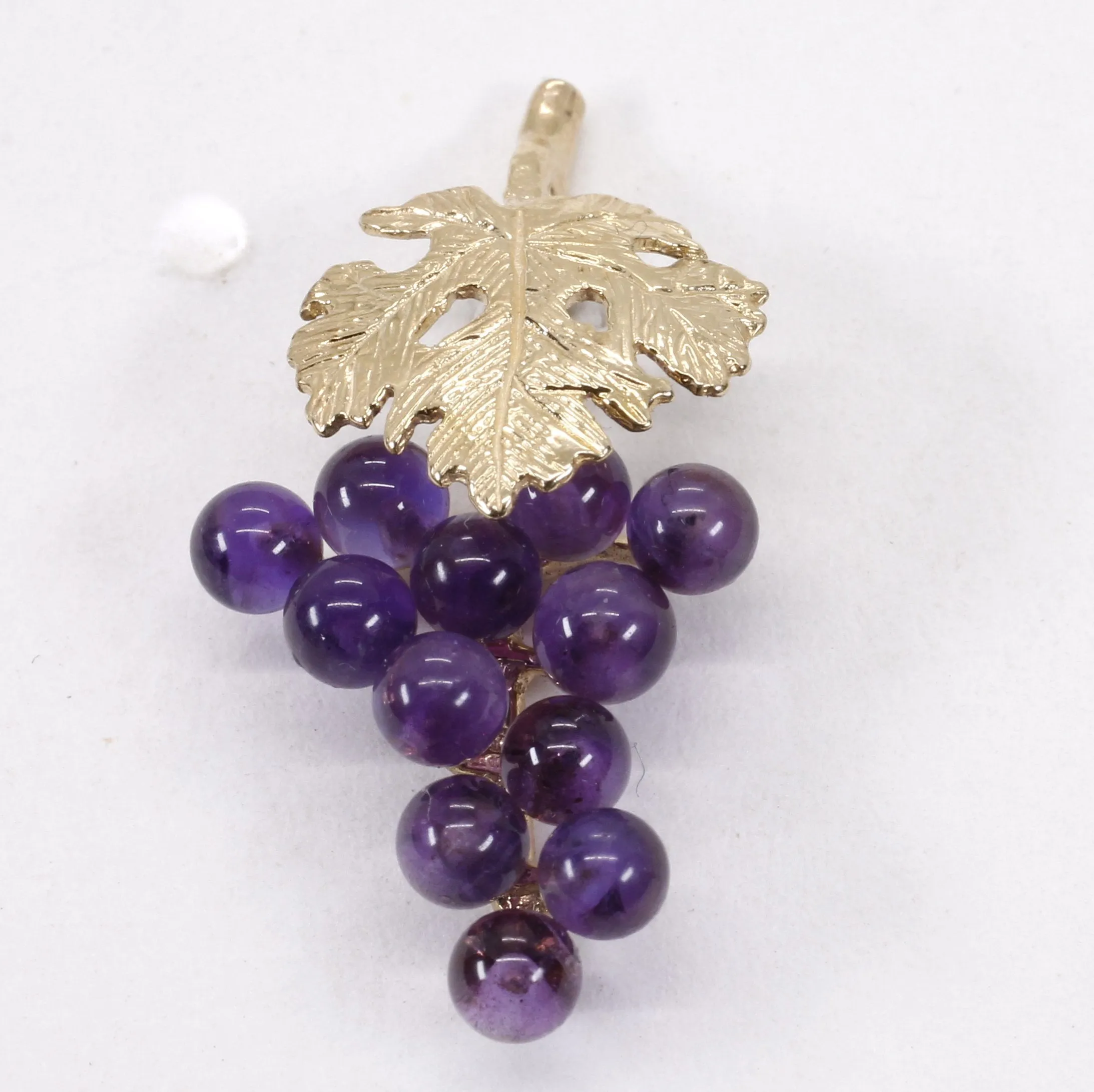 Grape Cluster Lapel Pin made in 14kt Gold with Amethyst Gemstones