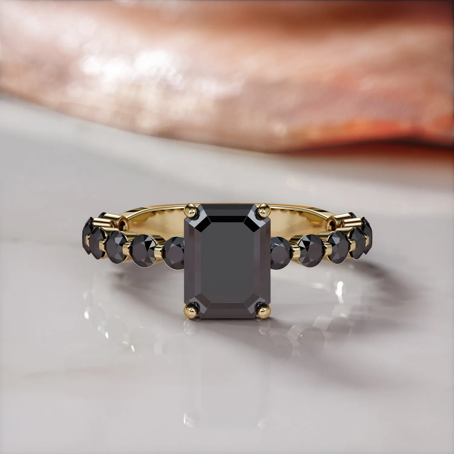 Harranin sabinas - Art-Deco Natural Black Diamond Emerald Engagement Ring