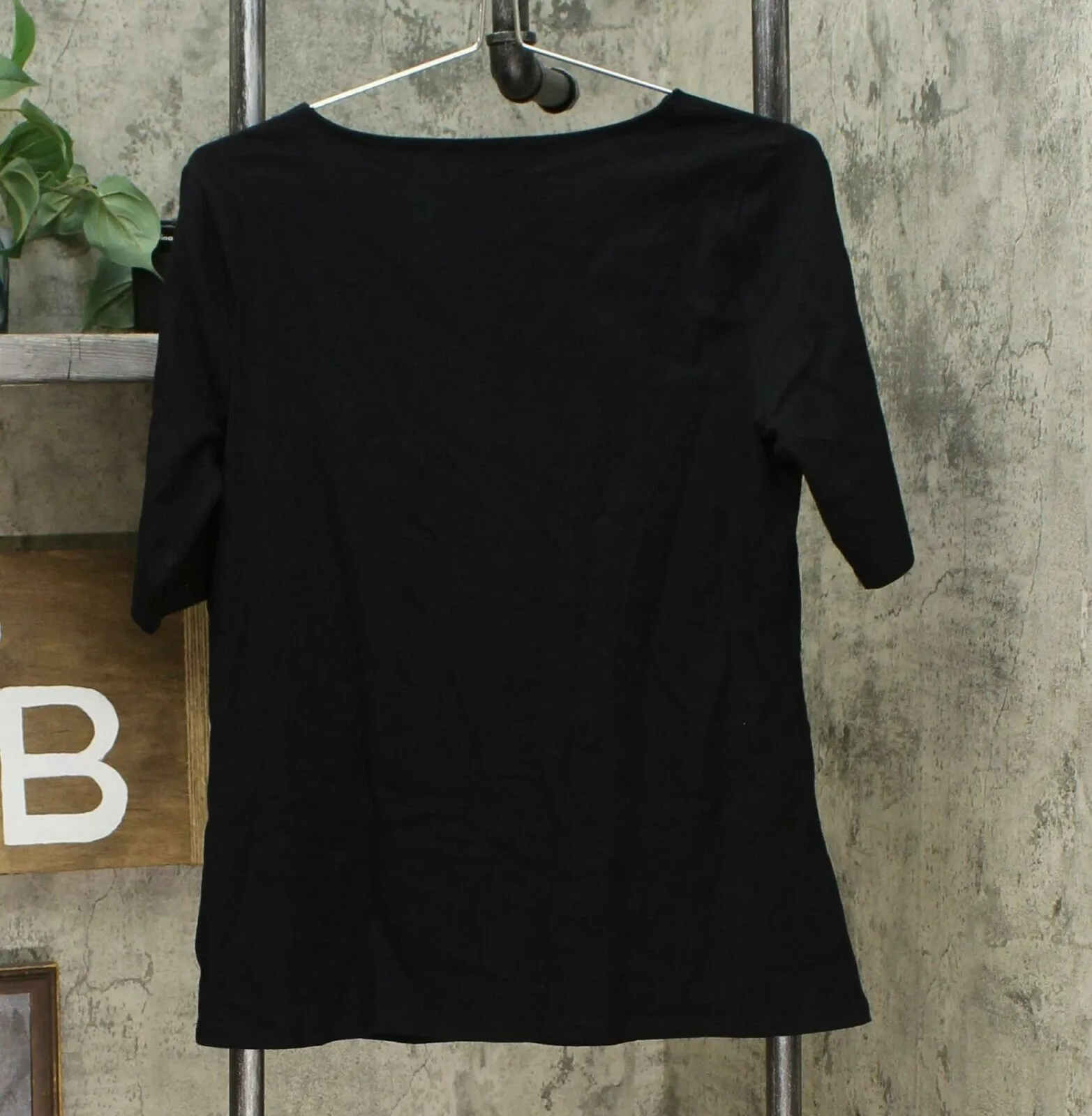 Lemon Way Women's Scalloped Edge Slub Knit Top Black Medium