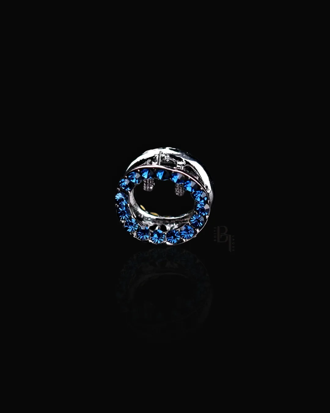 Non-Slip Nickel Free Metal Crystal Embellished Small Claw Clip