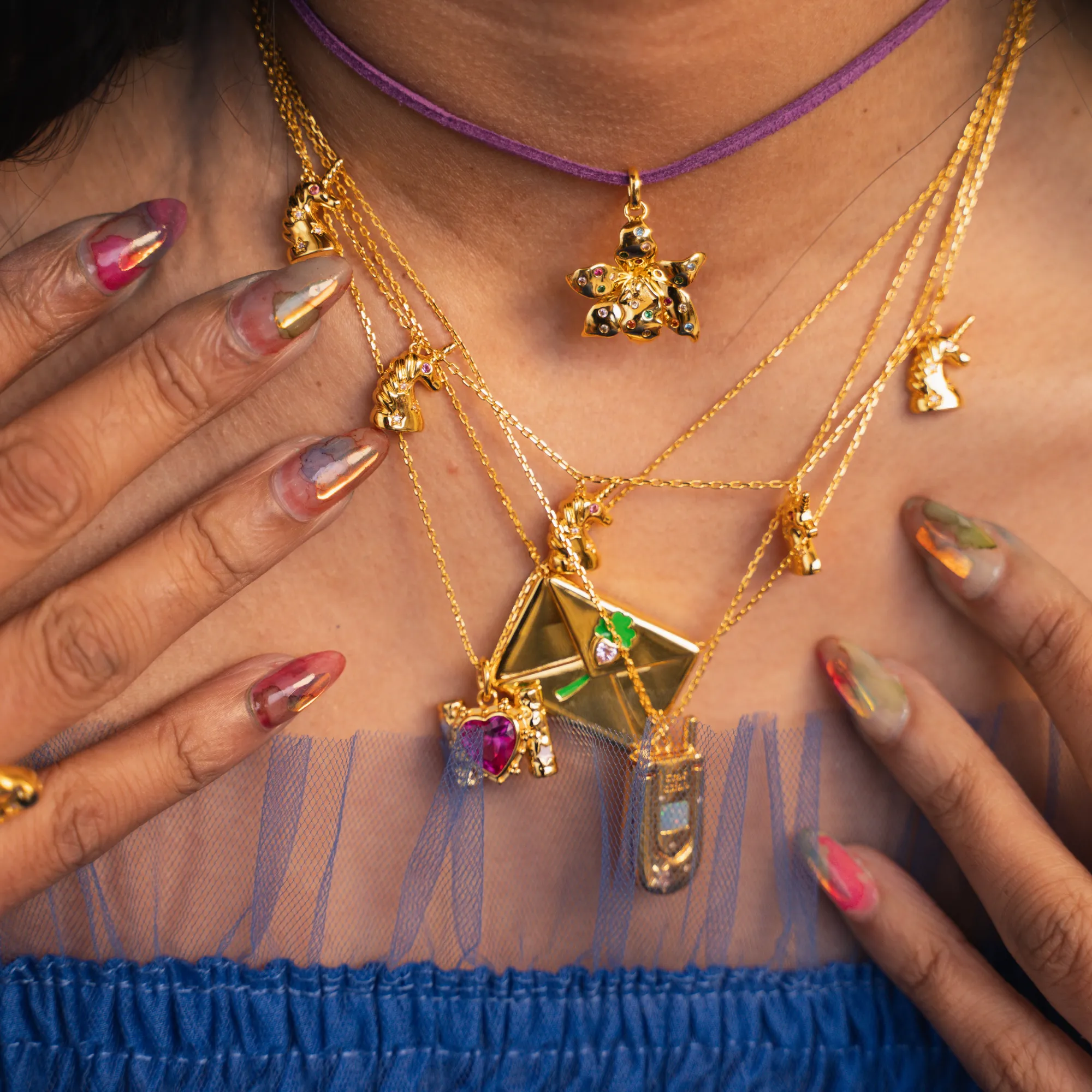 Pillar of Love Necklace Gold