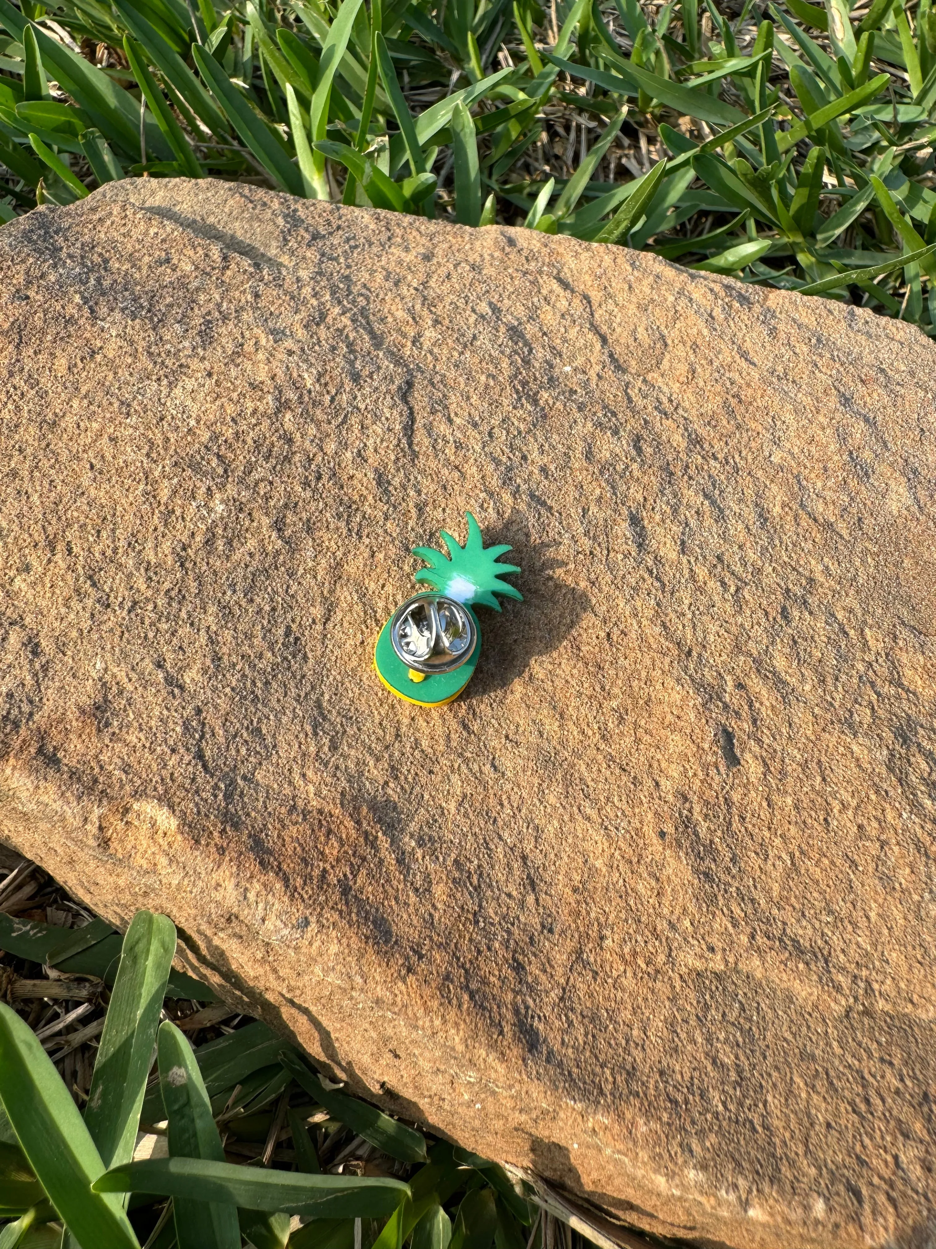 Pineapple Adornments Novelty Fruit Pin Brooch