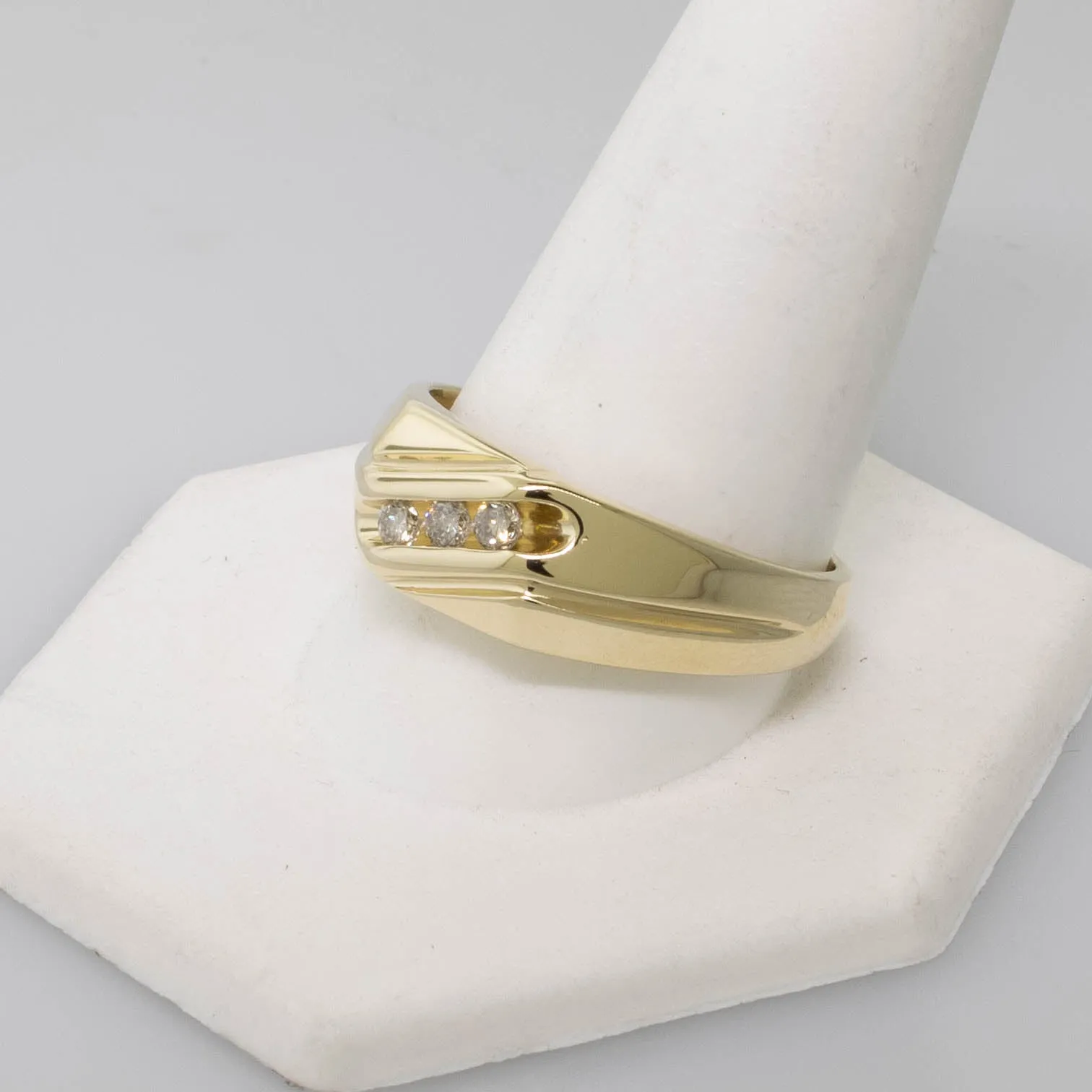 Pre-Owned 14K Yellow Gold Men's Diamond Ring – 3 Round Diamonds .50CTW Sz 10
