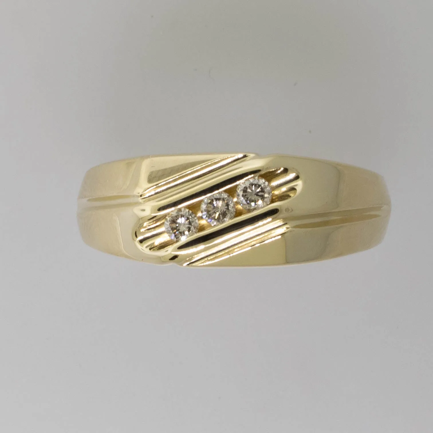 Pre-Owned 14K Yellow Gold Men's Diamond Ring – 3 Round Diamonds .50CTW Sz 10