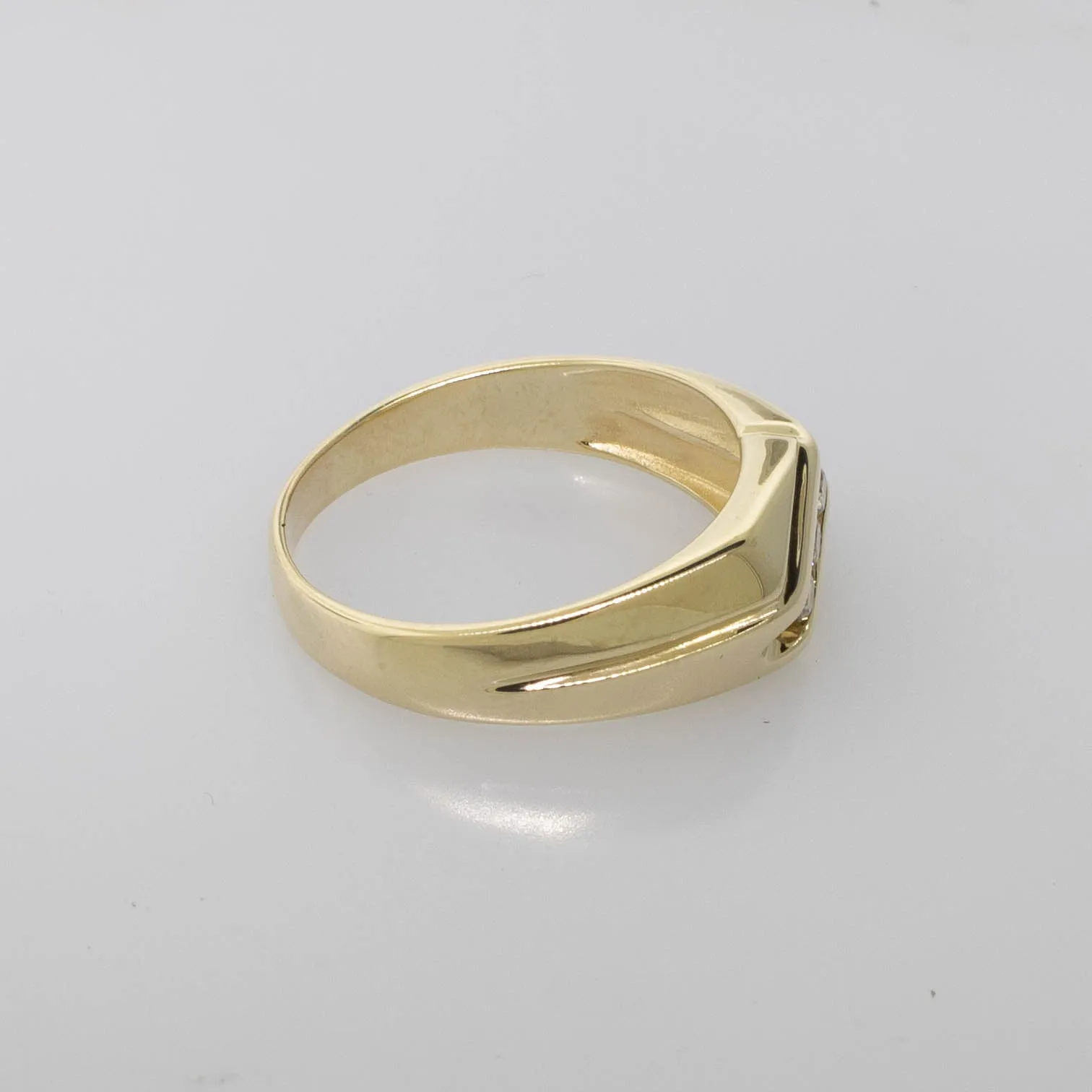 Pre-Owned 14K Yellow Gold Men's Diamond Ring – 3 Round Diamonds .50CTW Sz 10