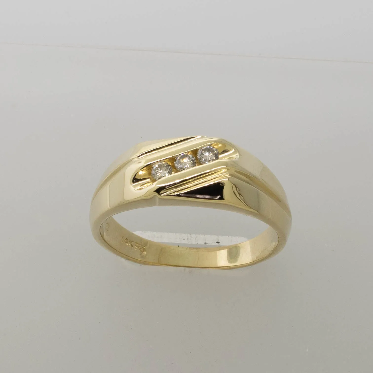Pre-Owned 14K Yellow Gold Men's Diamond Ring – 3 Round Diamonds .50CTW Sz 10
