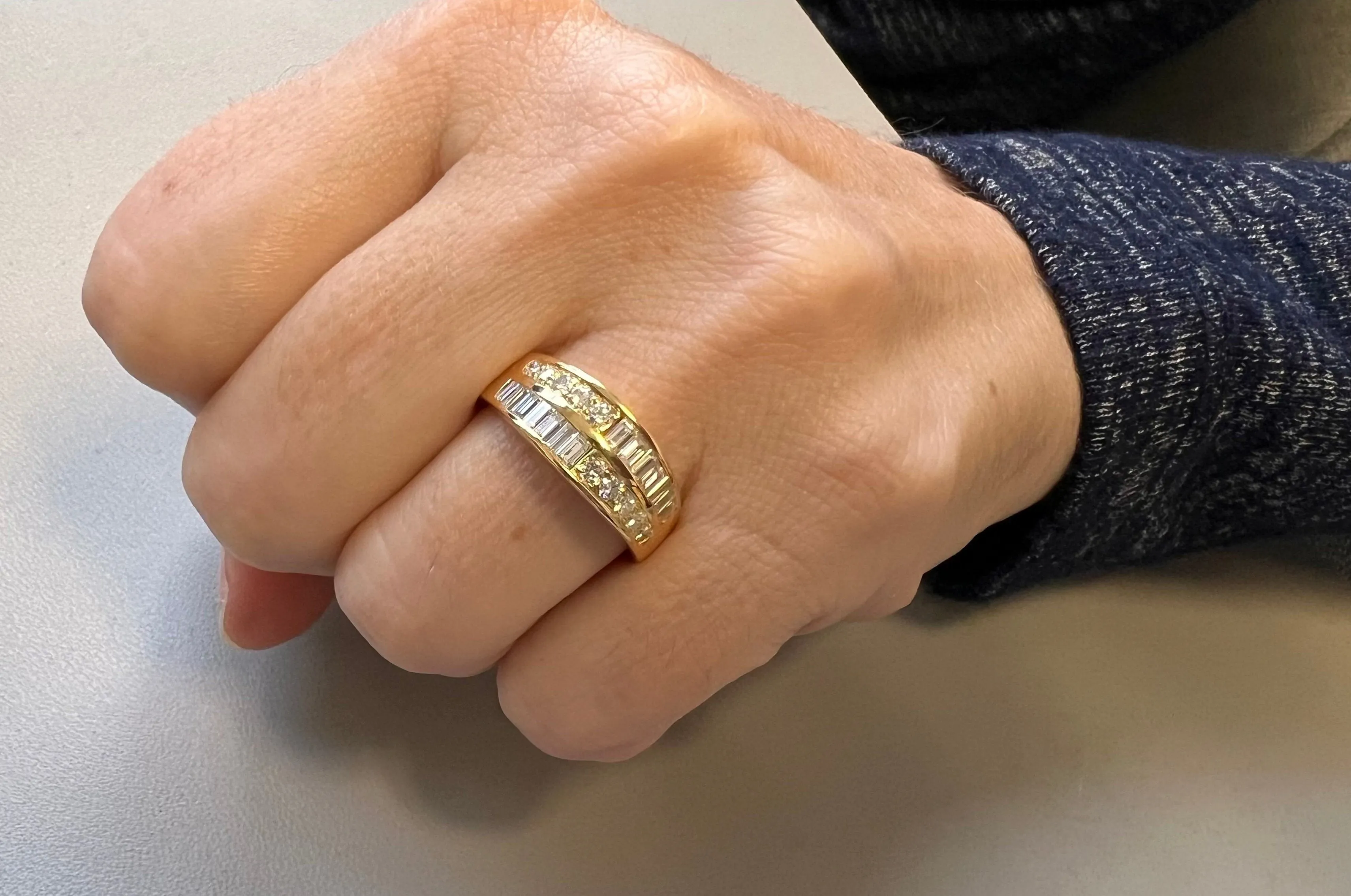 Ring 18kt Gold & Diamonds