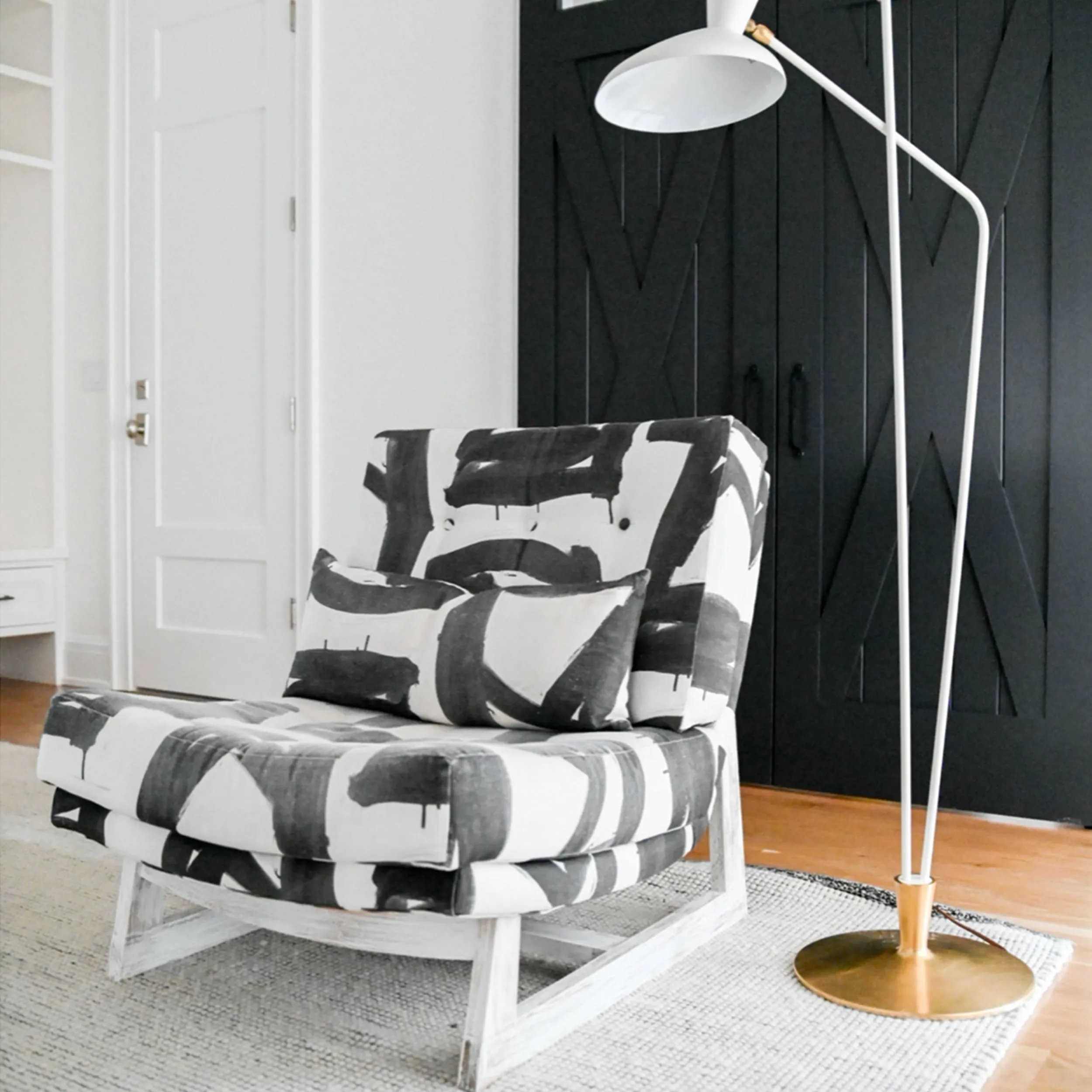 Romeo Chair in Madame