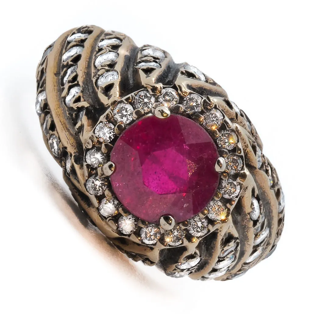 ROUND SPIRAL RUBY RING