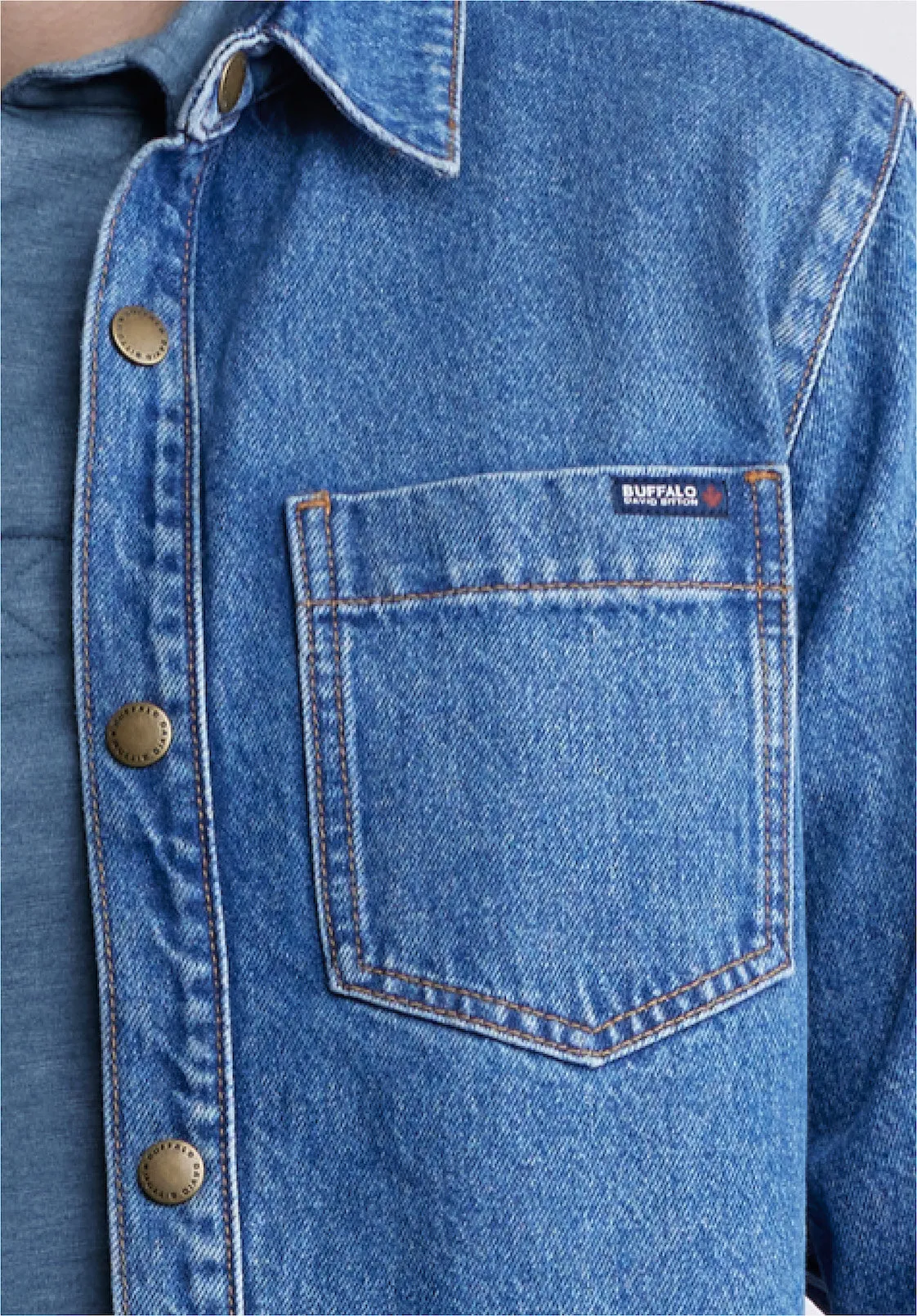 Sloan Men’s Long-Sleeve Denim Shirt in Authentic Blue - BM22976