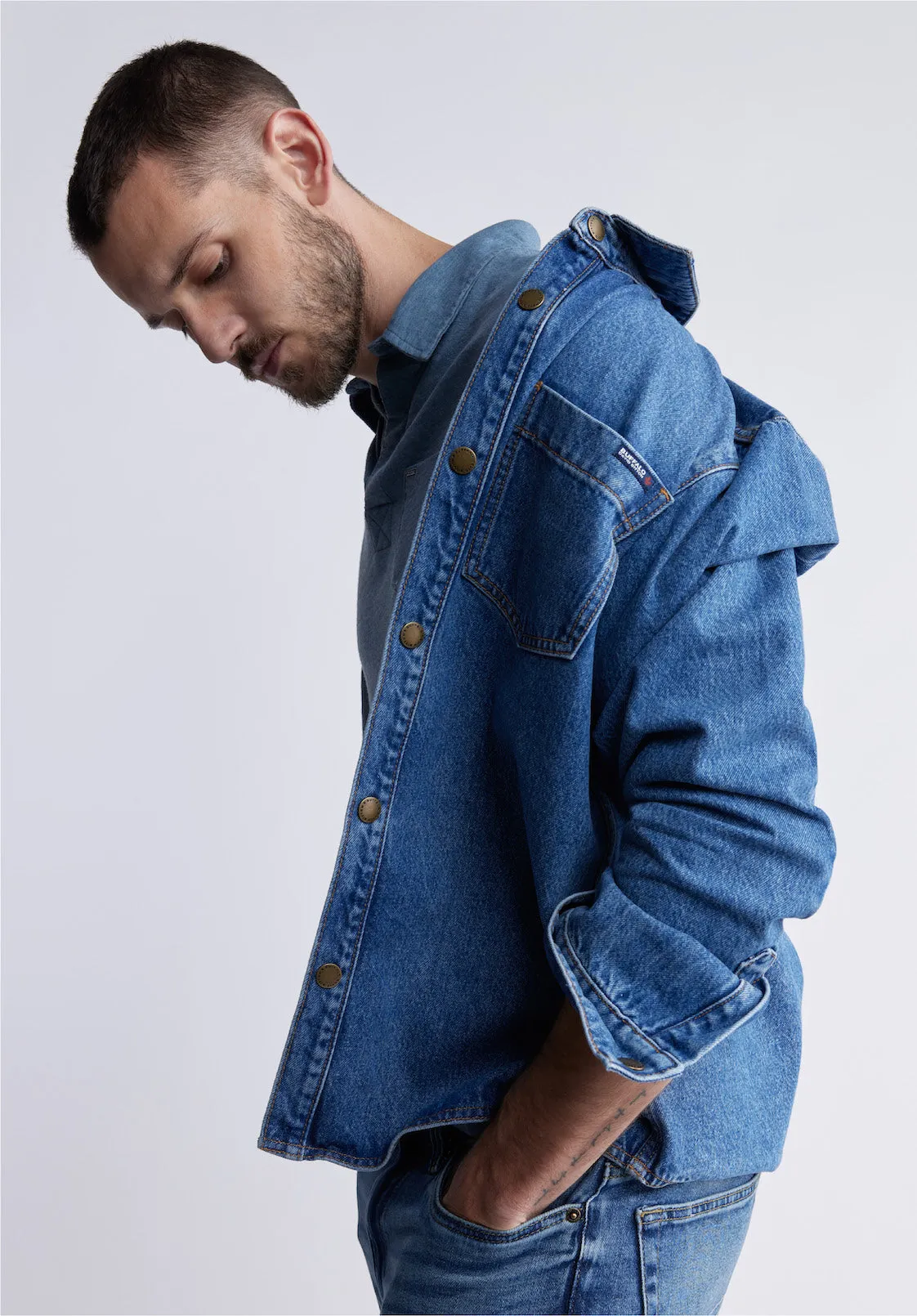 Sloan Men’s Long-Sleeve Denim Shirt in Authentic Blue - BM22976
