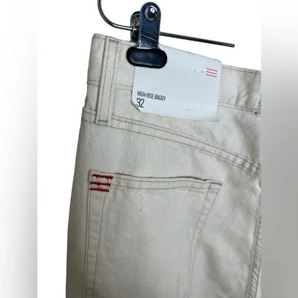Urban Outfitters BDG High Waisted Baggy Distressed Jeans