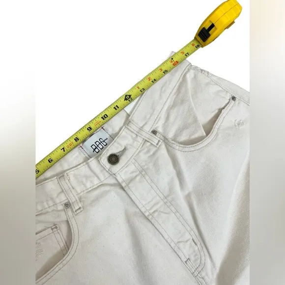 Urban Outfitters BDG High Waisted Baggy Distressed Jeans