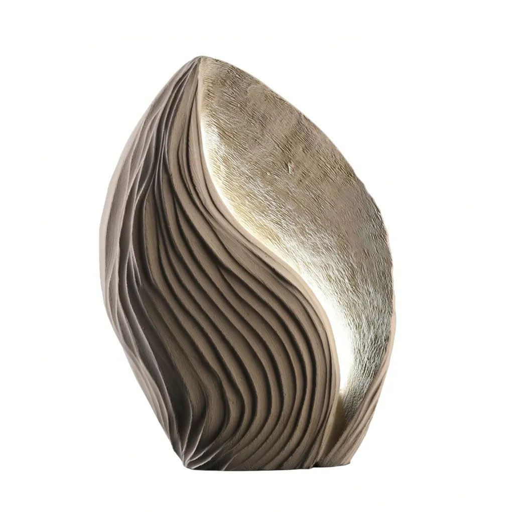 VERTICAL LIGHT SCULPTURE